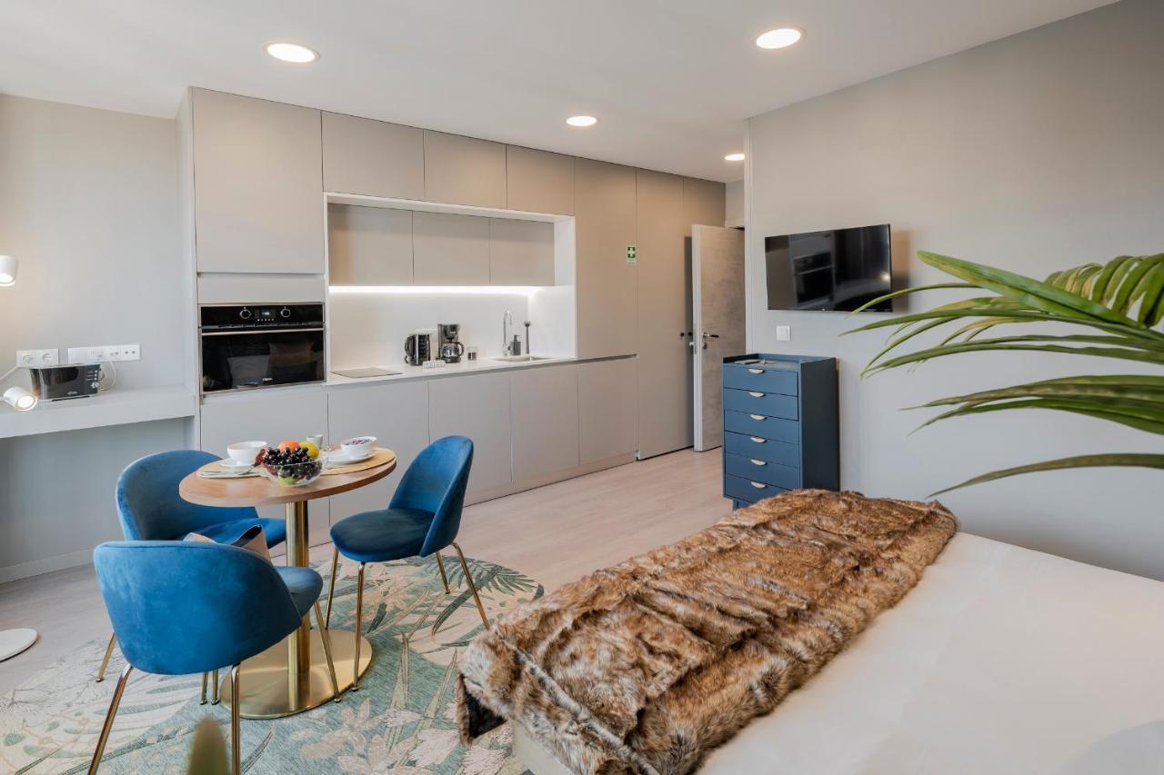 Cine Park Residences By An Island Apart Funchal  Extérieur photo